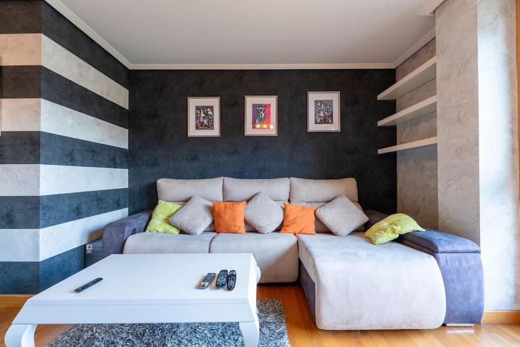 Apartamento En El Corazon De La Ciudad Con Parking Σανταντέρ Εξωτερικό φωτογραφία